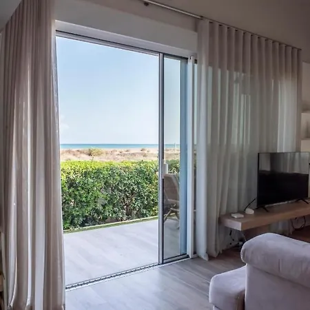 シャレー Guestready - Amazing Beachfront Dwelling